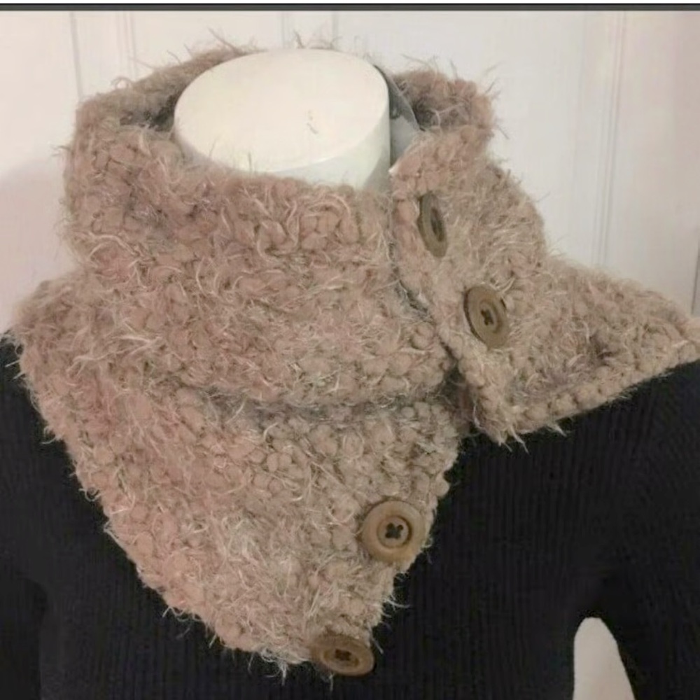 Simply Noelle Cozy Knit Warmer Scarf w/Large Wooden Buttons